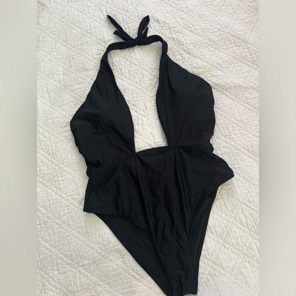 Cupshe Other - Sexy Black Bathing Suit